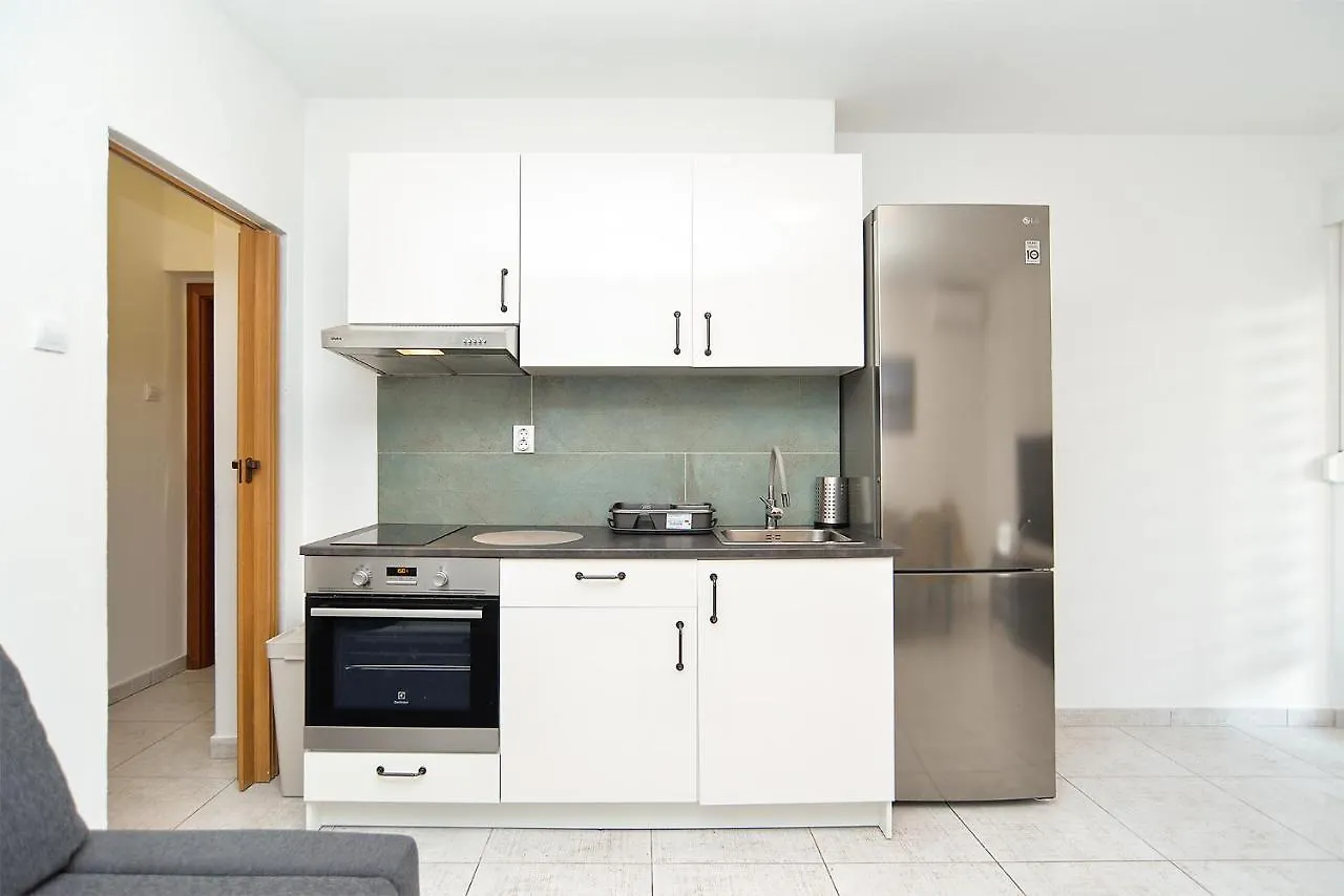 Apartmensts Arsen 928 Pula Apartment