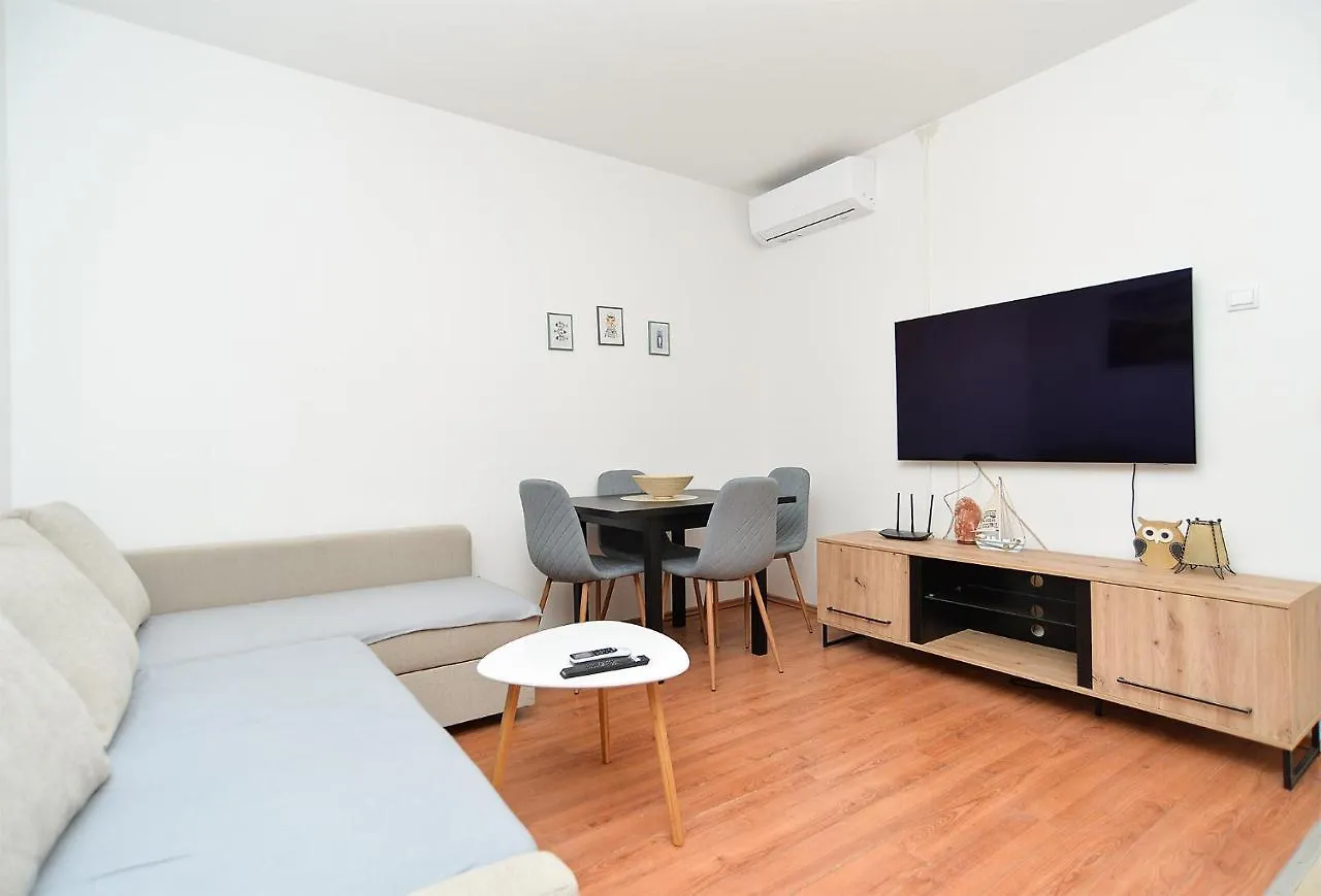 Apartmensts Arsen 928 Pula Croatia