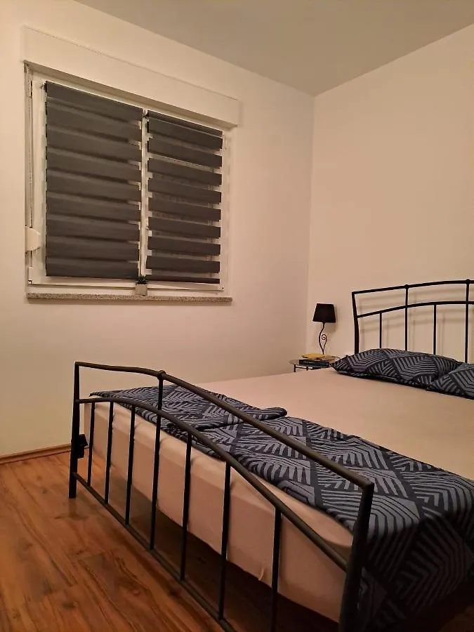 Apartmensts Arsen 928 Pula