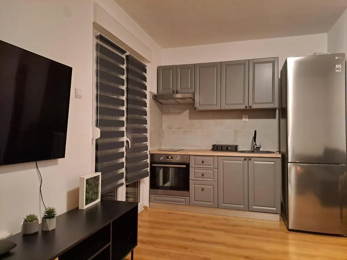 Apartment Apartmensts Arsen 928 Pula