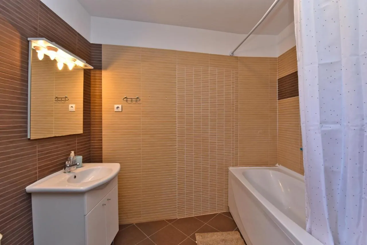 Apartmensts Arsen 928 Pula Croatia