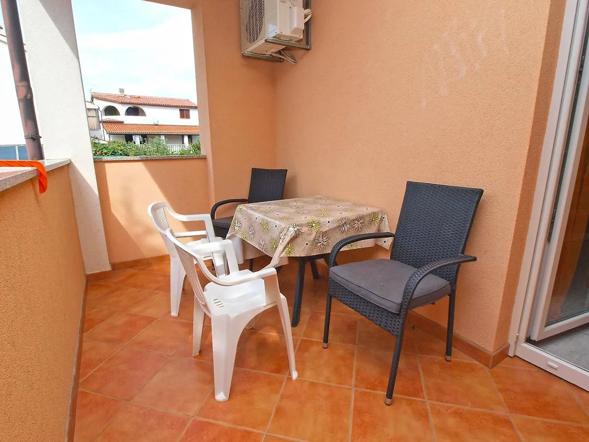 Apartment Apartmensts Arsen 928 Pula